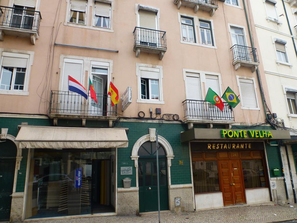 Hospedaria D. Damelio Lissabon Exterior foto